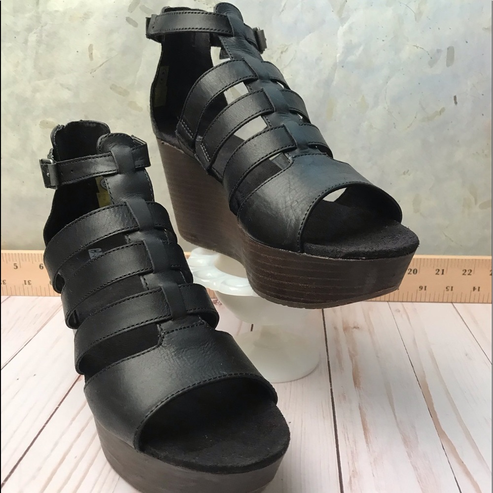 Caterpillar platform leather sandals - Picture 2 of 9
